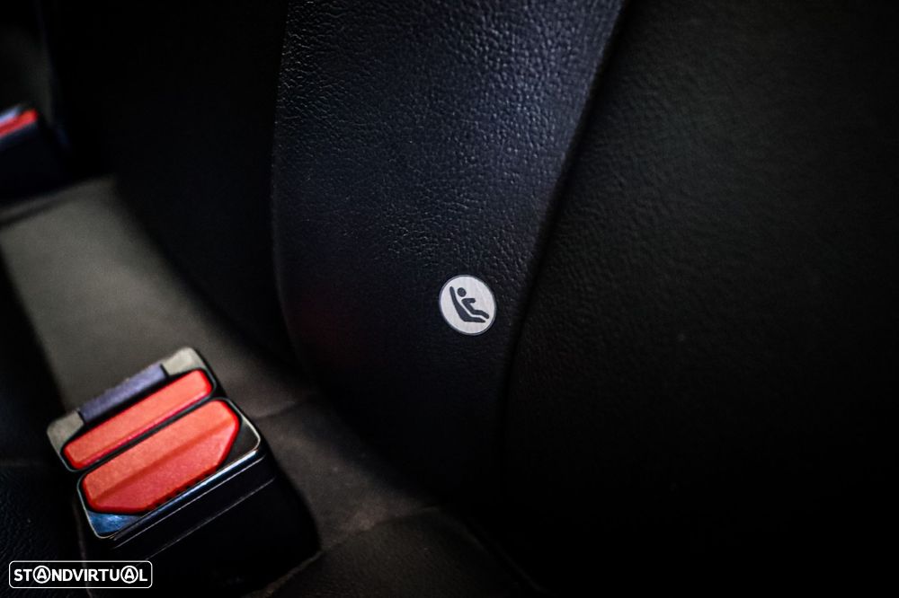 Volvo V40 2.0 D2 Momentum - 10