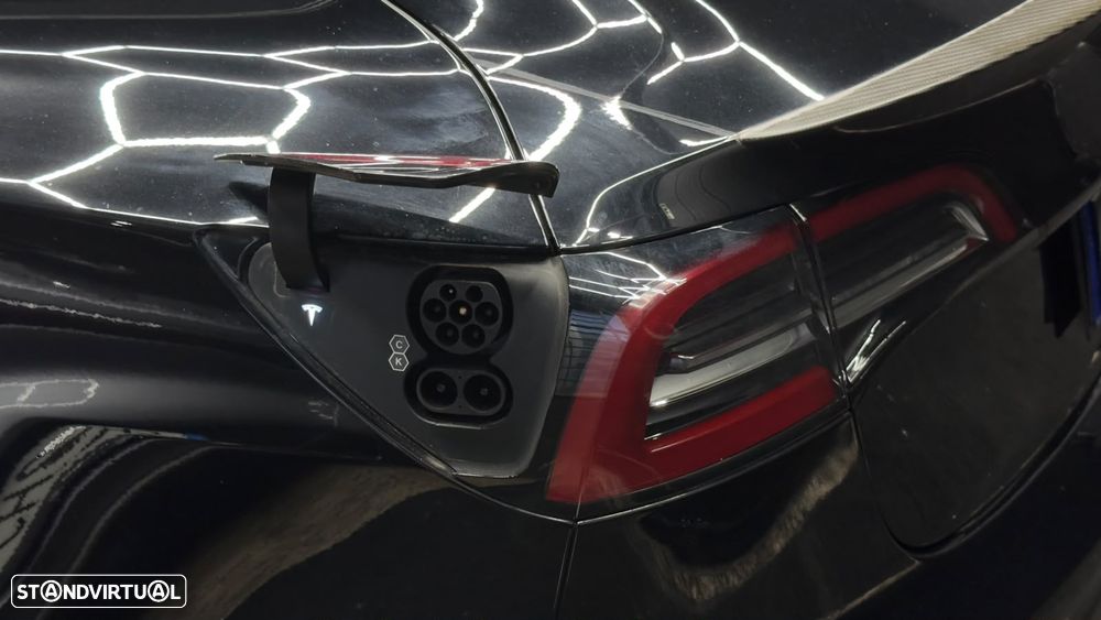 Tesla Model 3 Performance Dual Motor AWD - 14
