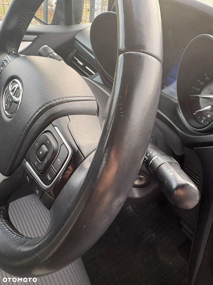 Toyota Avensis 2.0 Premium MS - 14