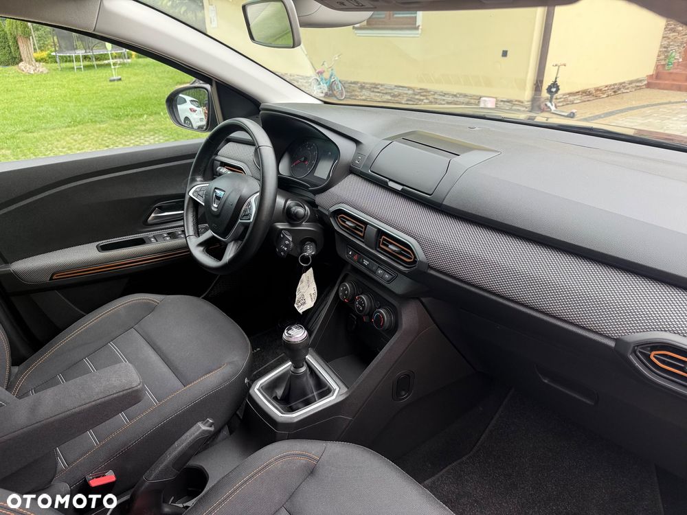 Dacia Sandero - 9