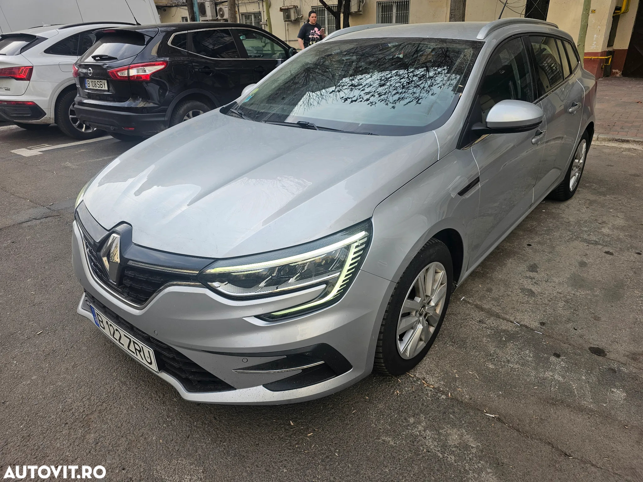 Renault Megane Estate Blue dCI EDC Intens - 7