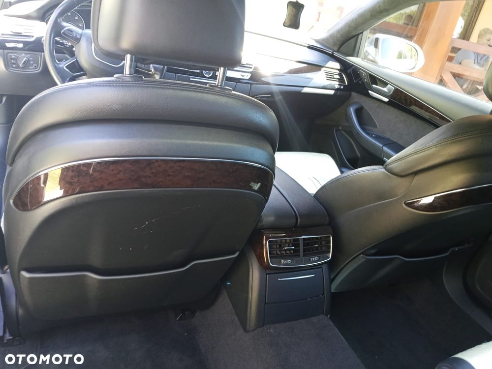 Audi A8 - 14