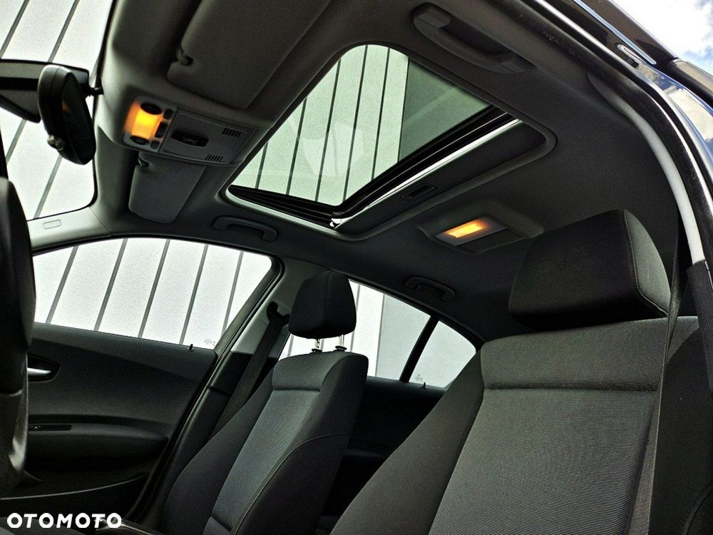 BMW Seria 1 - 16