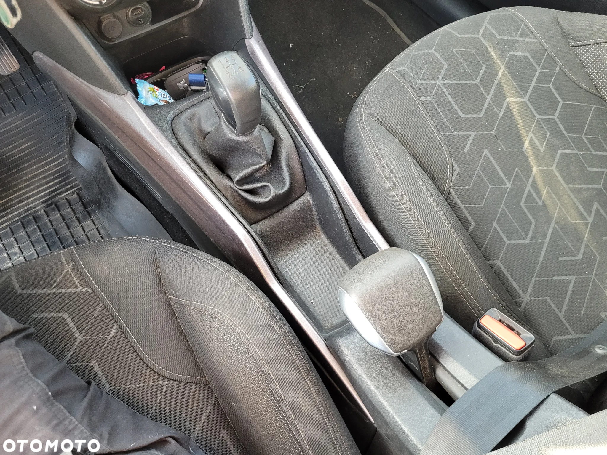 Peugeot 2008 1.2 Pure Tech Access - 13