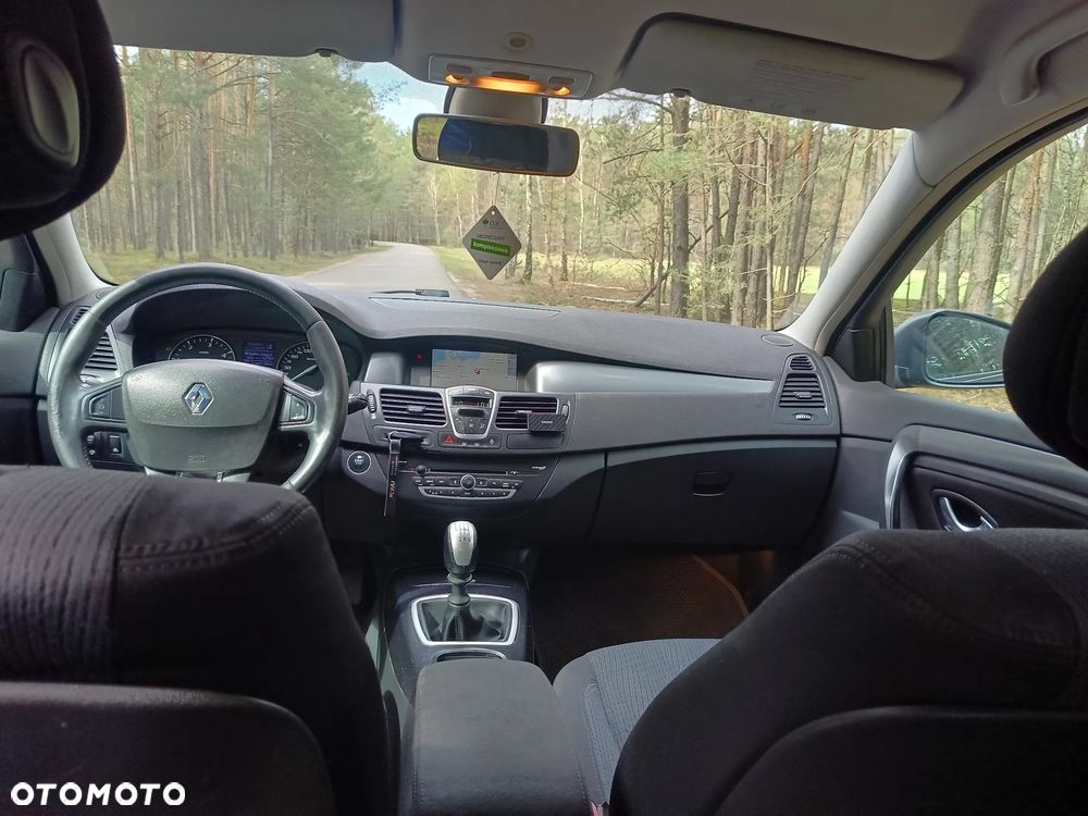 Renault Laguna 2.0 DCi Dynamique - 8