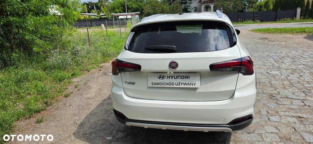 Fiat Tipo 1.6 MultiJet Red - 5