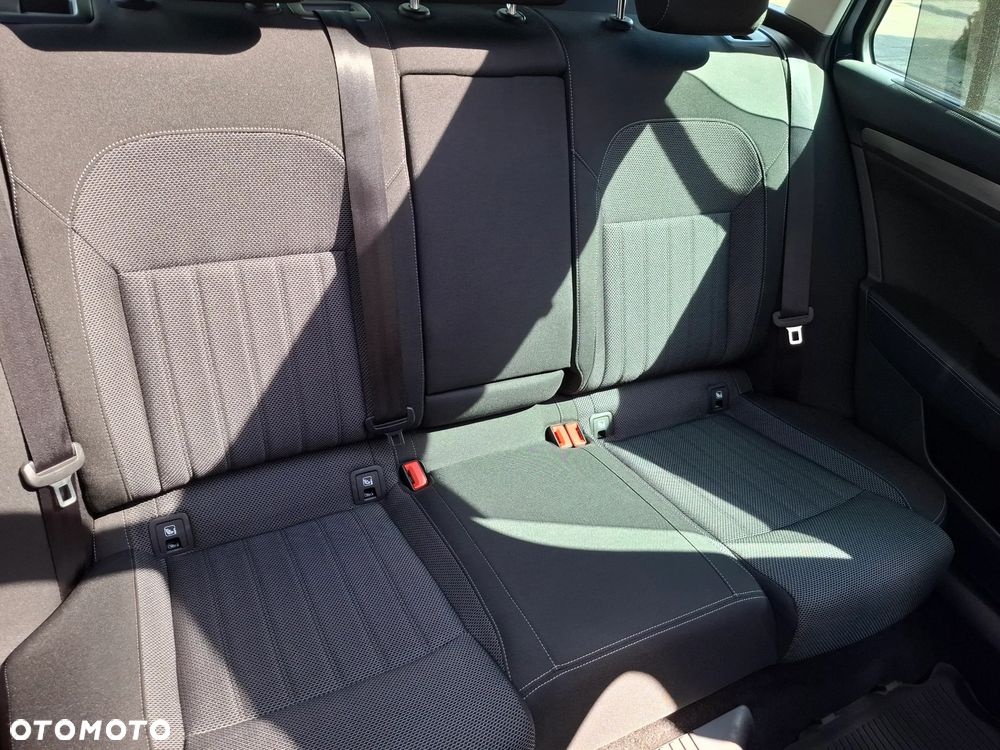 Skoda Superb 2.0 TDI SCR Style DSG - 34