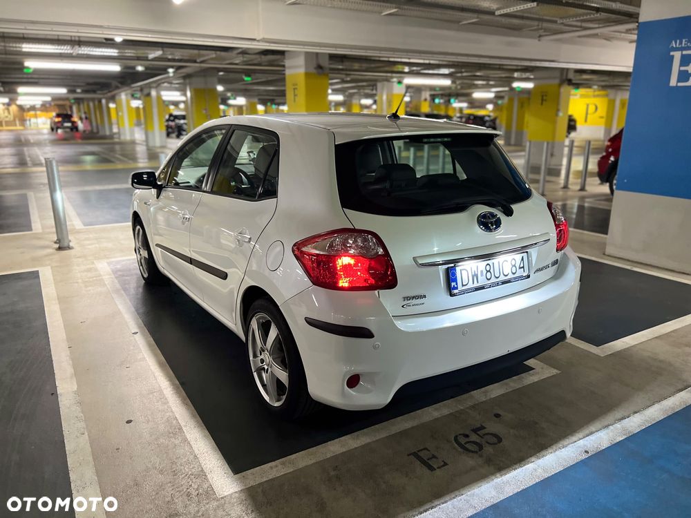 Toyota Auris - 4