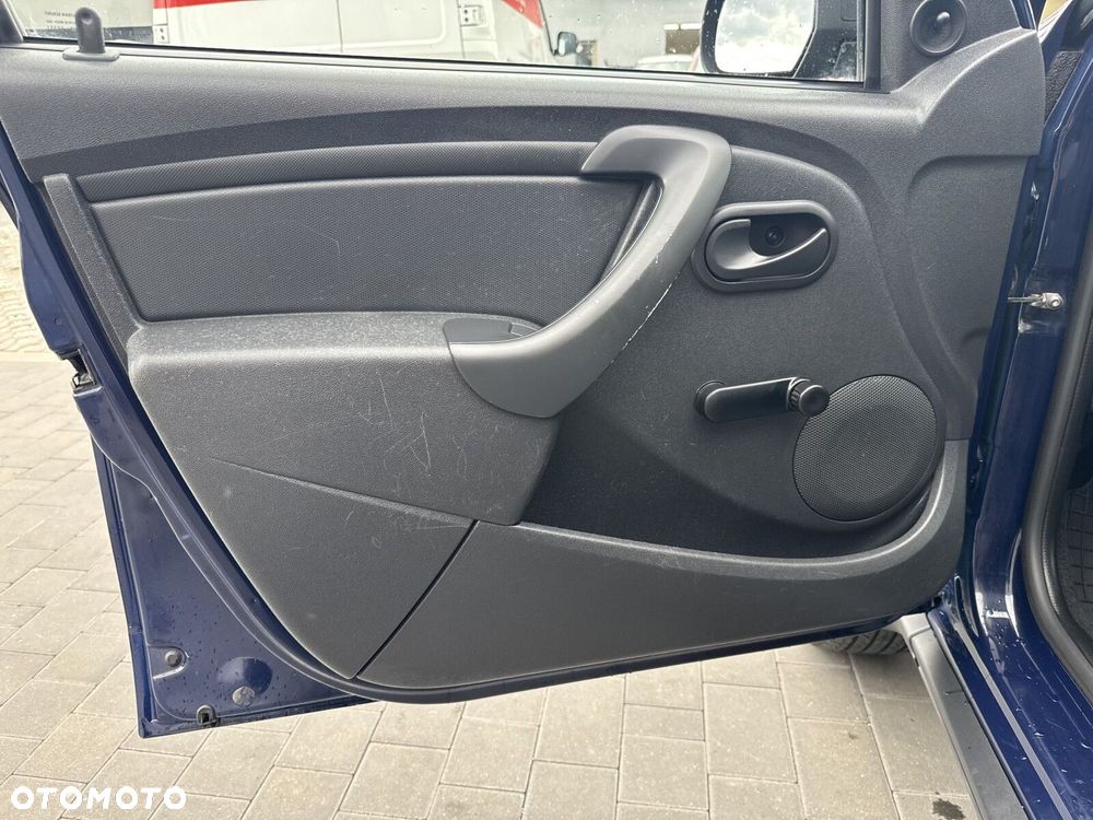 Dacia Duster 1.6 Euro5 - 12