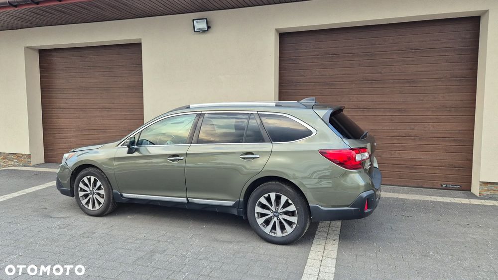 Subaru Outback - 3