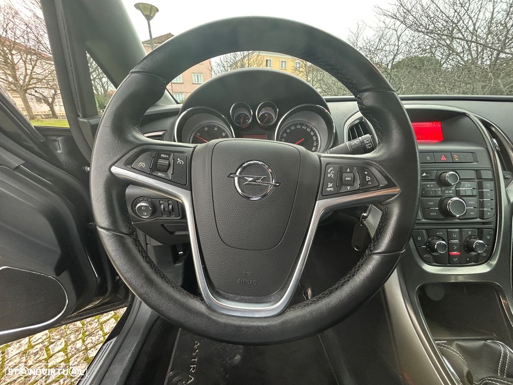 Opel Astra Sports Tourer - 9