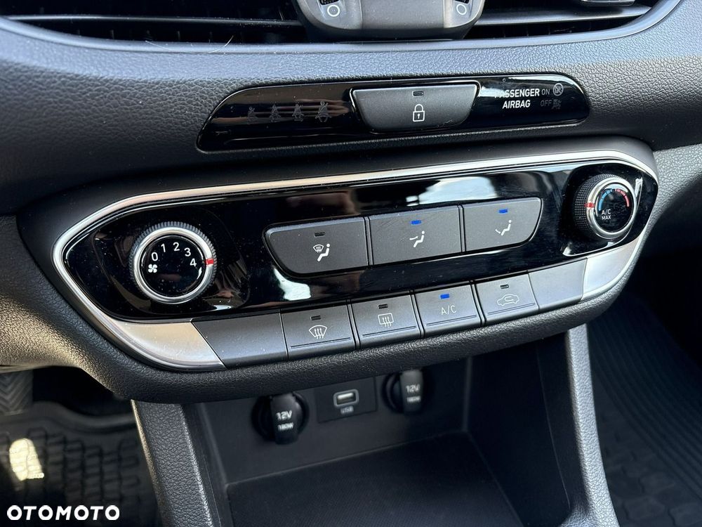 Hyundai i30 - 11