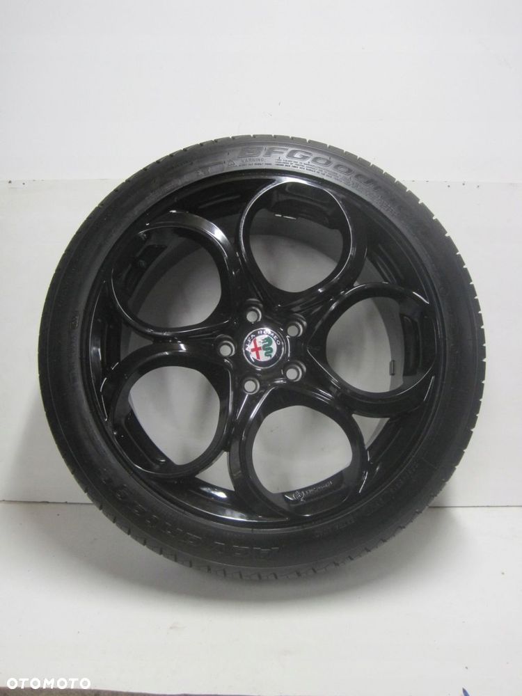 Koła felgi opony ALFA ROMEO GIULIA R18 7MM - 2