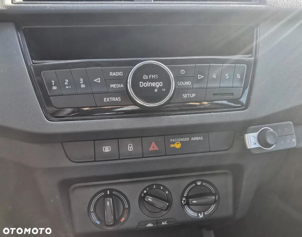 Skoda Fabia 1.2 TSI Active - 17