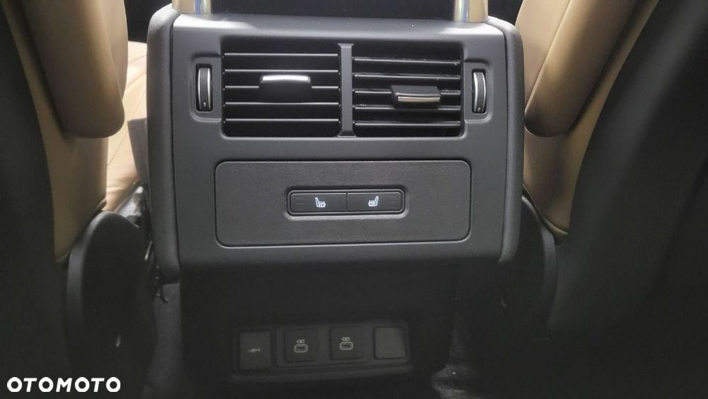 Land Rover Discovery - 23