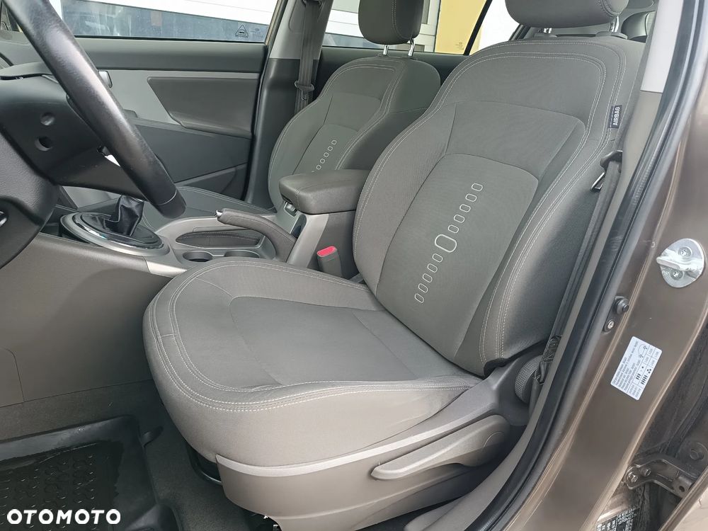 Kia Sportage 1.6 GDI L 2WD - 11