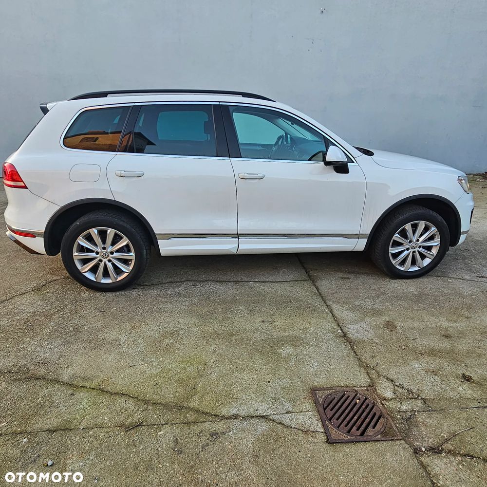 Volkswagen Touareg 3.0 V6 TDI BMT Perfectline R-Style - 5