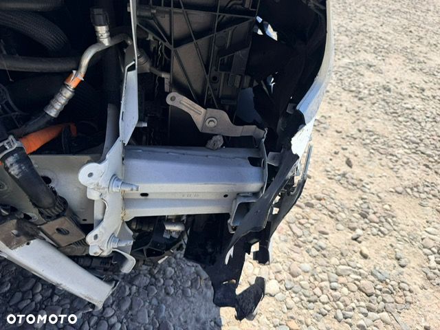 Ford Kuga 2.5 FHEV FWD Titanium - 10