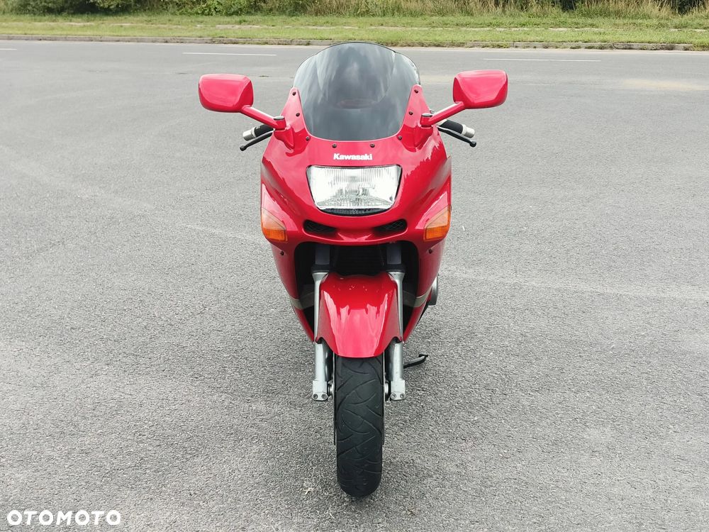 Kawasaki ZZR - 8