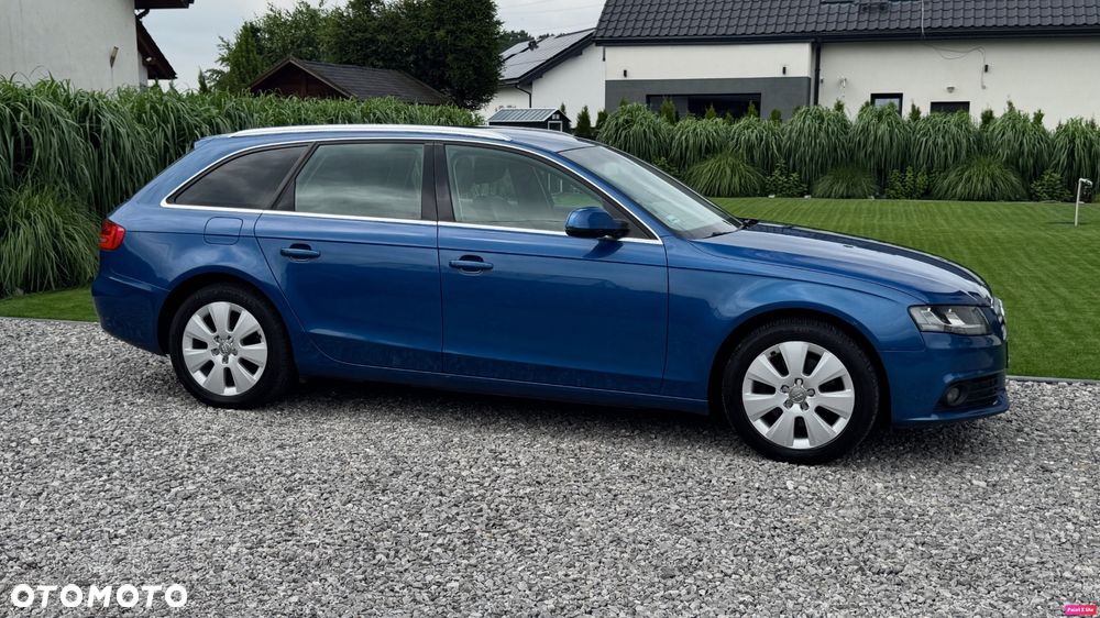 Audi A4 Avant 2.0 TDI DPF Ambiente - 10