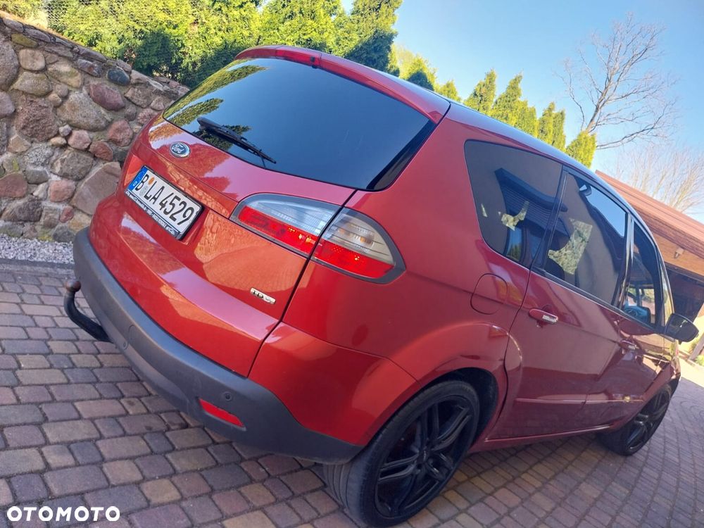 Ford S-Max - 8