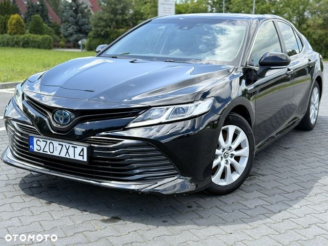 Toyota Camry 2.5 Hybrid Prestige CVT - 2