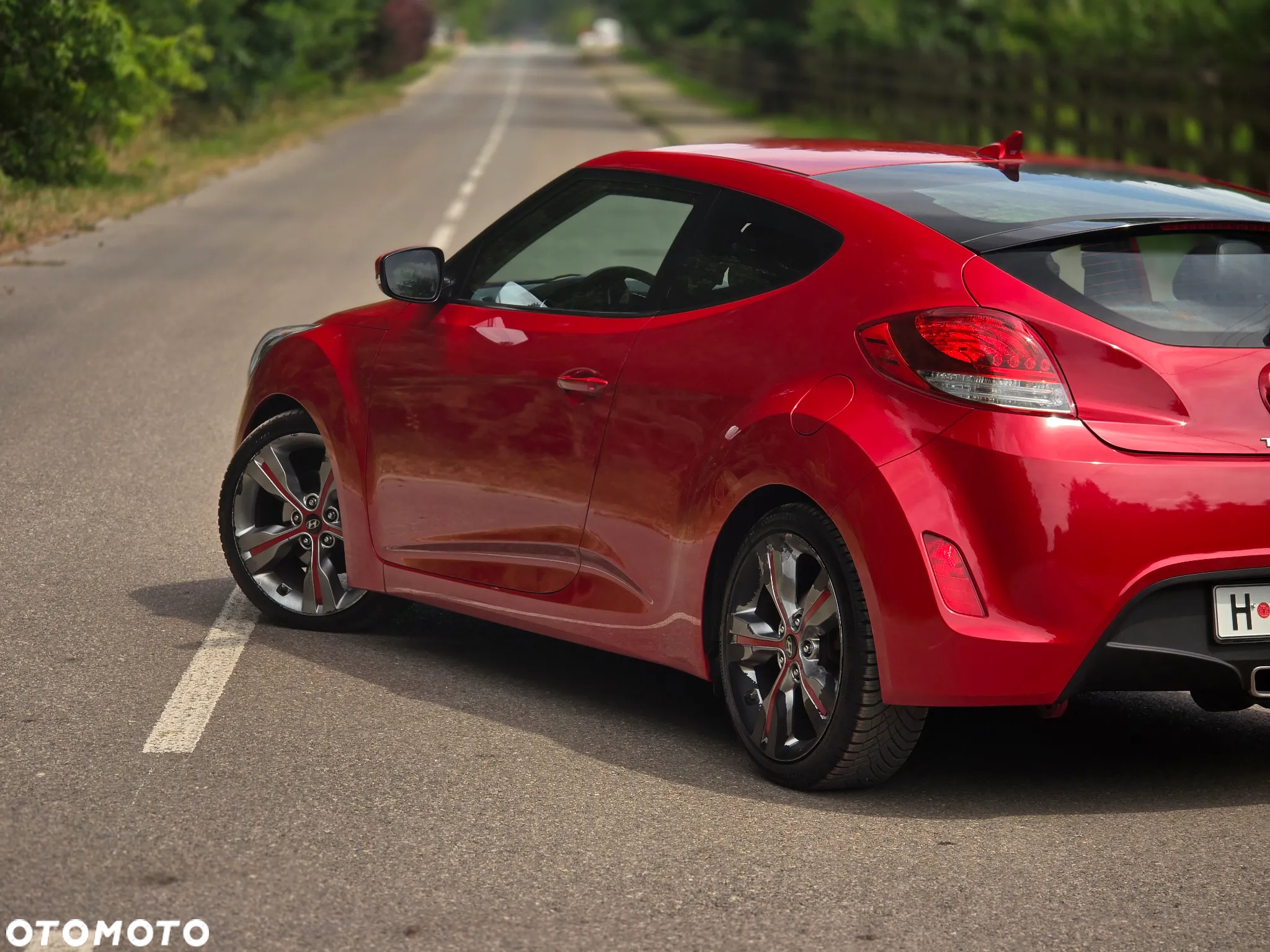 Hyundai Veloster 1.6 GDI Premium - 35