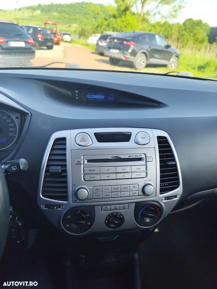 Hyundai i20 1.2 Comfort - 10