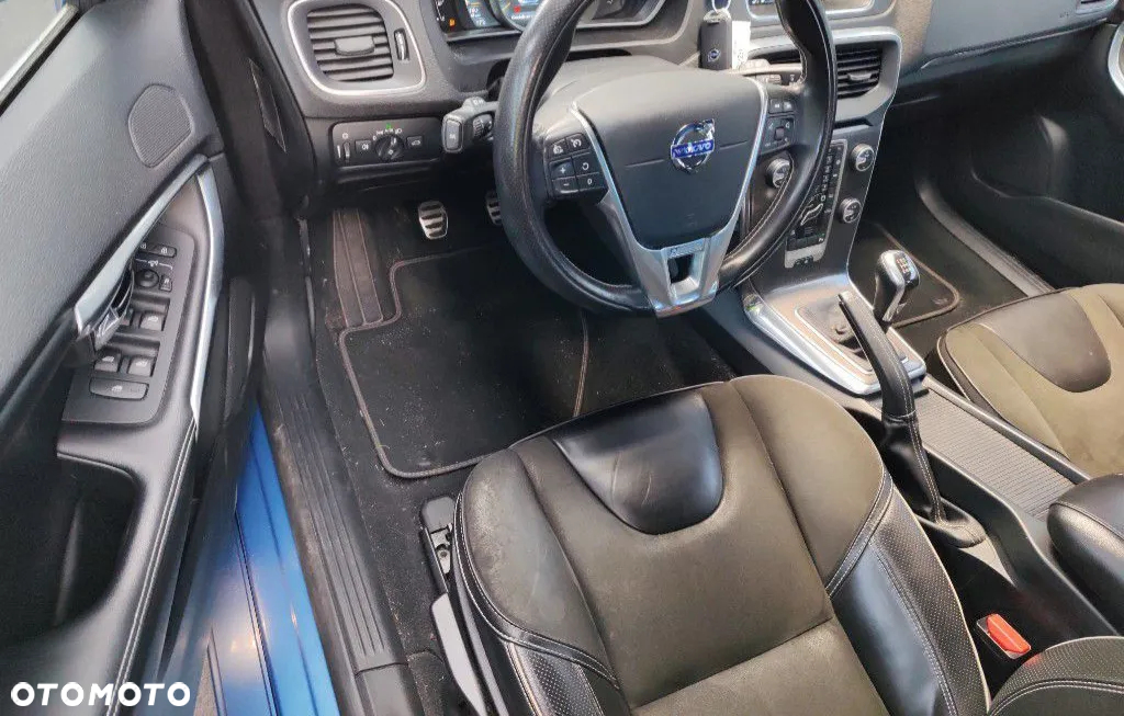 Volvo V40 D2 Drive-E R-Design Kinetic - 6