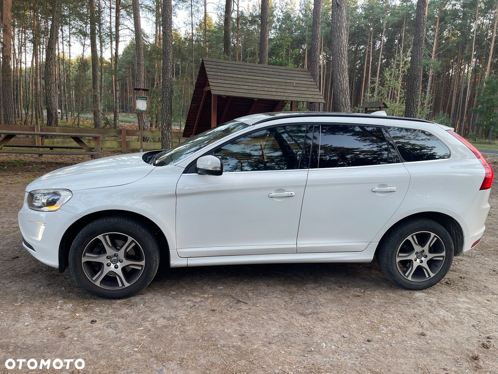 Volvo XC 60 D4 Drive-E Momentum - 2