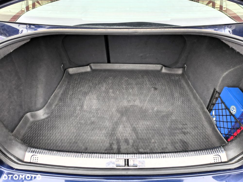 Volkswagen Bora 1.6 Comfortline - 14