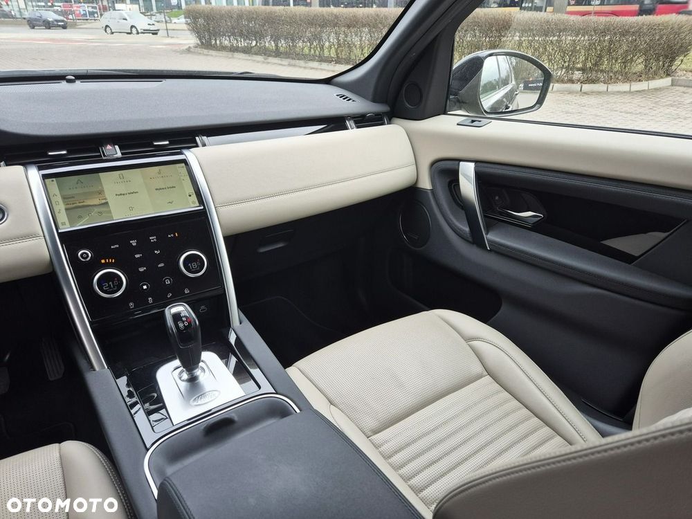 Land Rover Discovery Sport 2.0 P200 mHEV SE - 27
