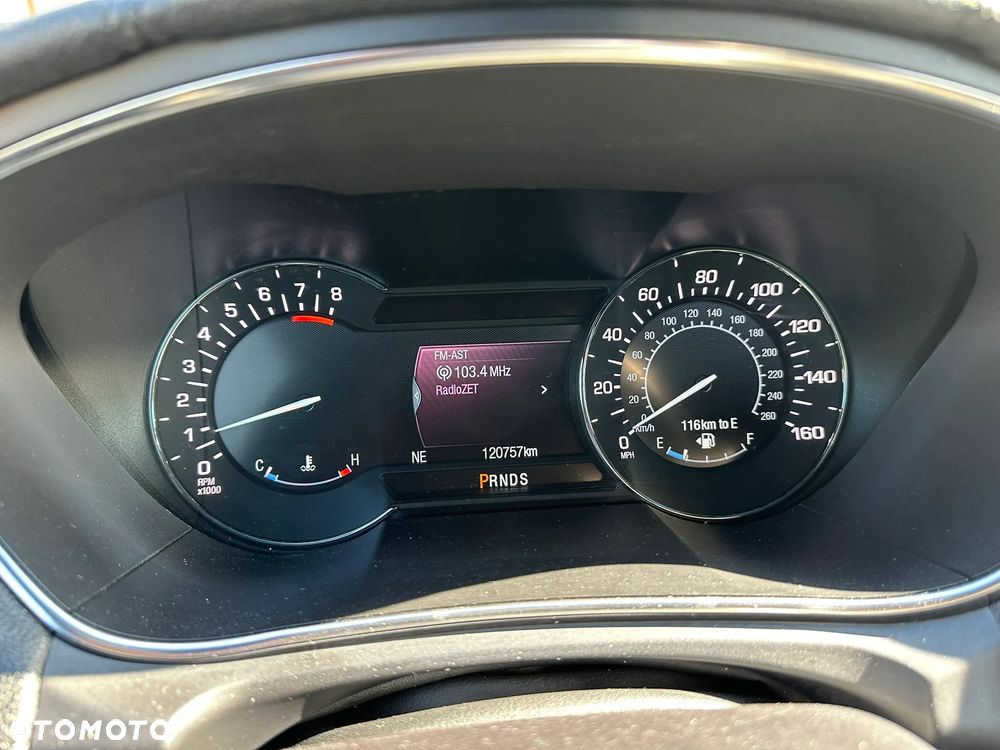 Lincoln MKX - 12