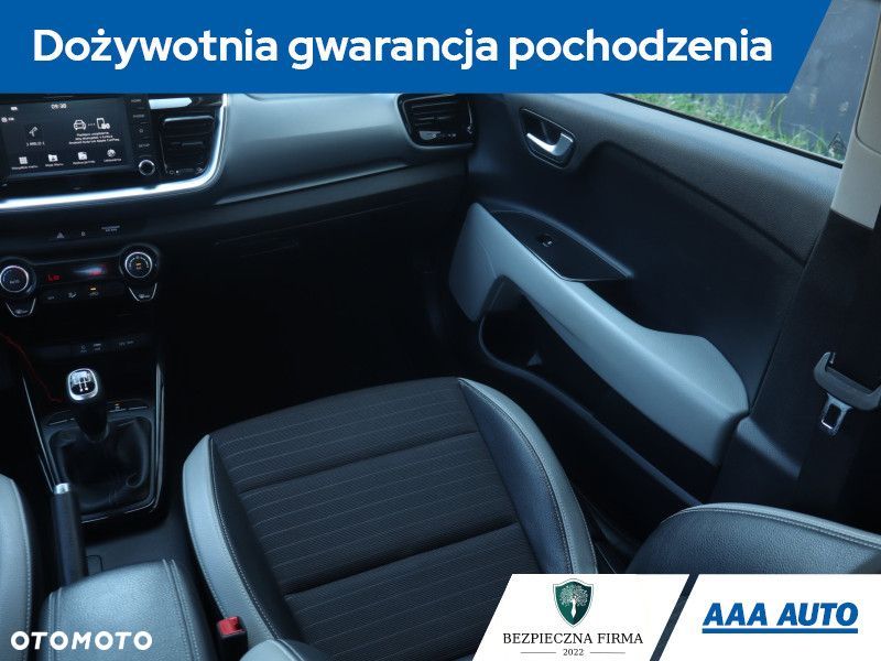 Kia Stonic - 10