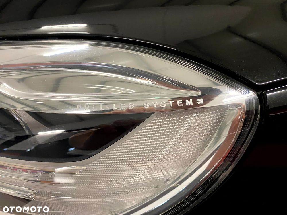 Volvo V40 D3 Drive-E R-Design Momentum - 7