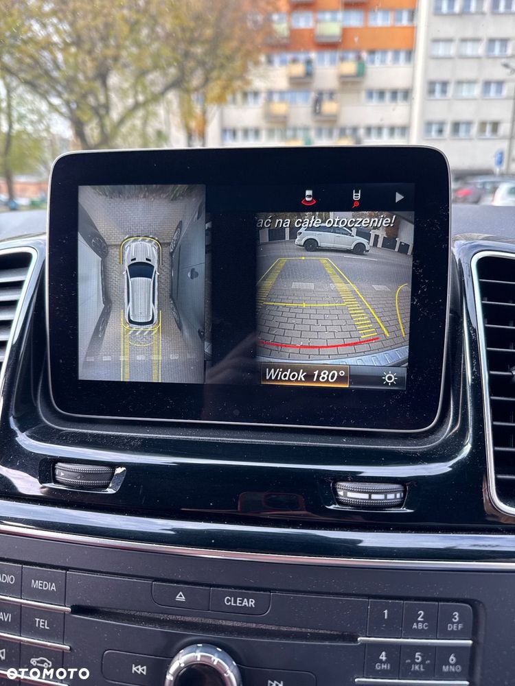 Mercedes-Benz GLE 250 d - 12