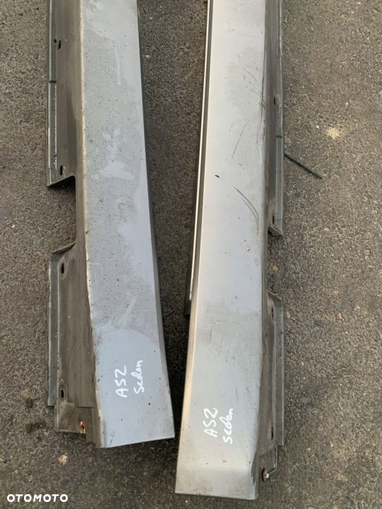 NAKŁADKA PROGOWA PRÓG PRAWY SPACEGRAU A52 BMW E60 - 2