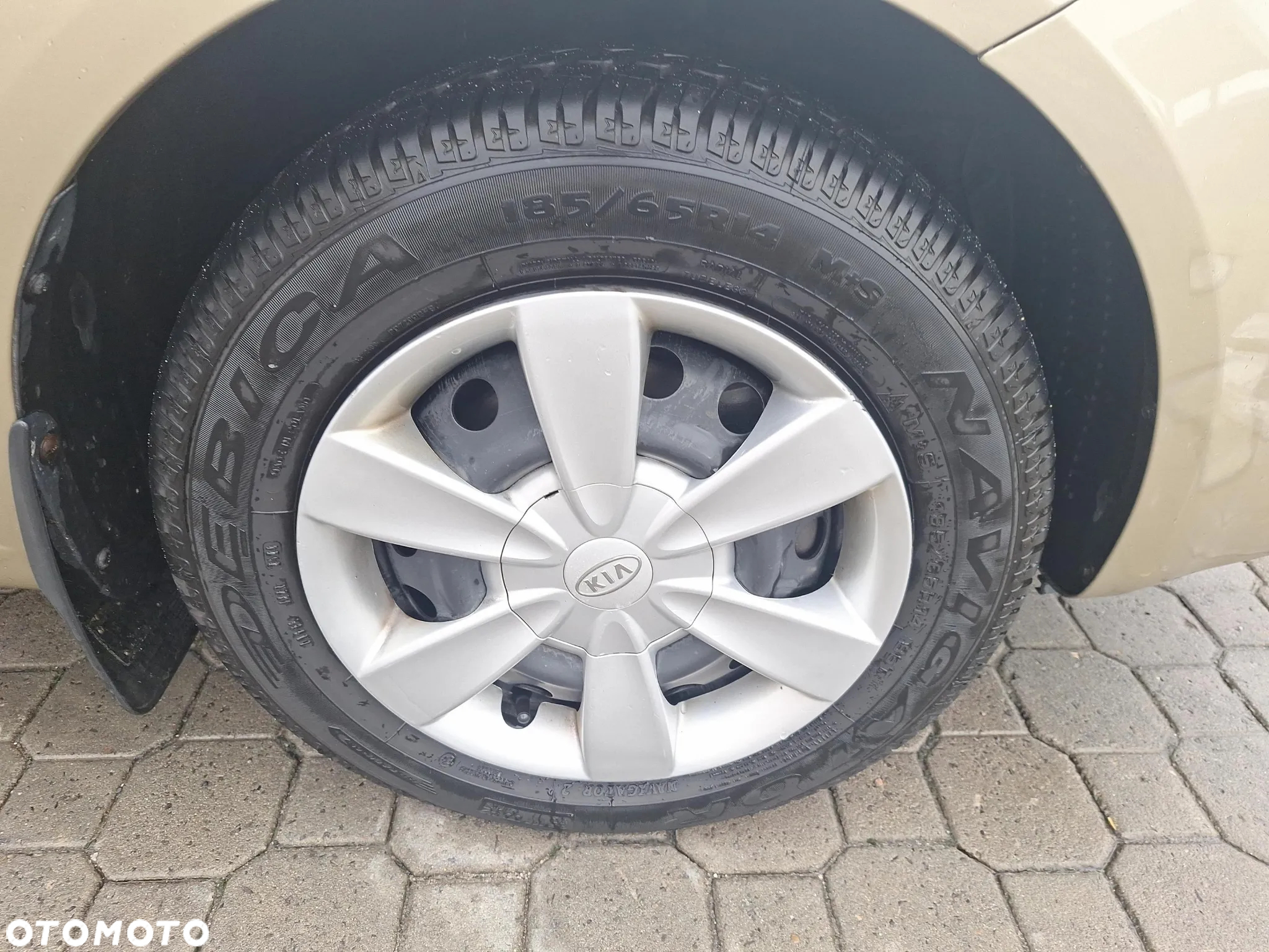 Kia Rio 1.4 (klm swo) / Comfort + - 14