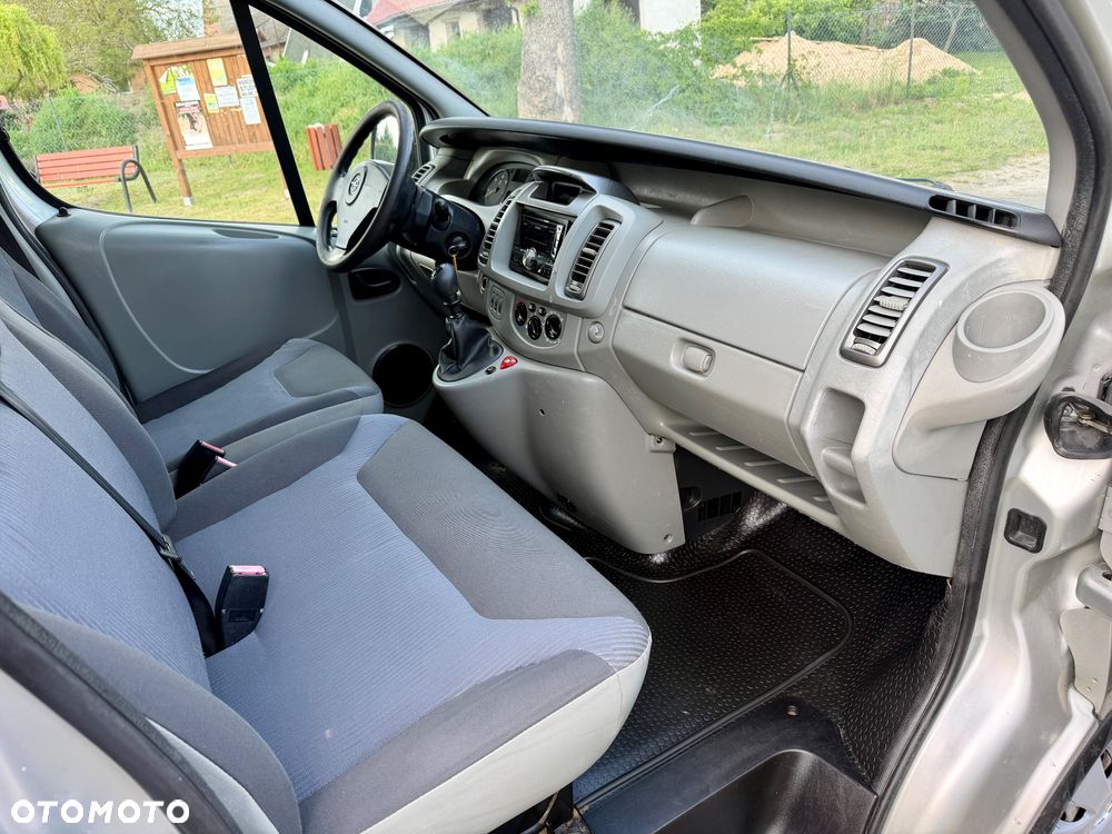Opel Vivaro Lift 2.0 CDTI 114 KM Klima G.fotel piękny l - 6