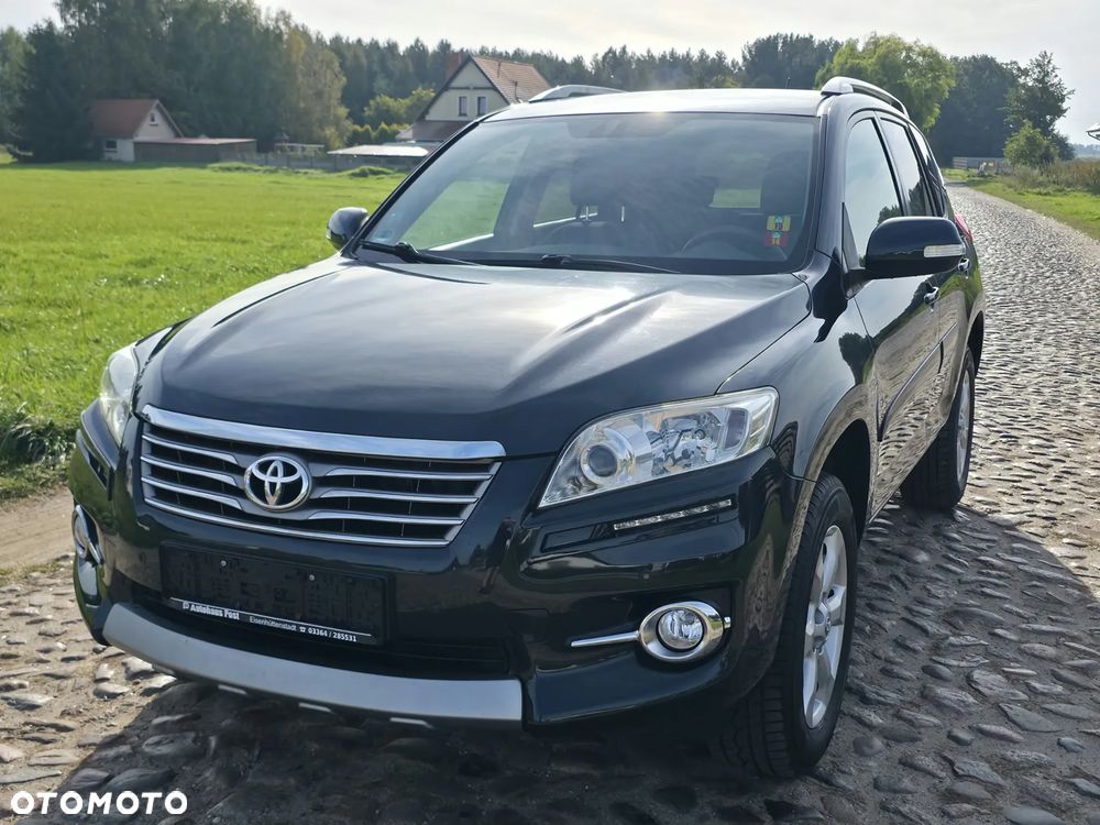 Toyota RAV4 - 2