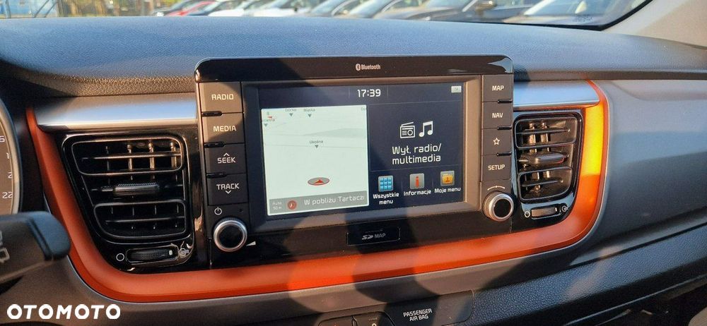 Kia Stonic - 23