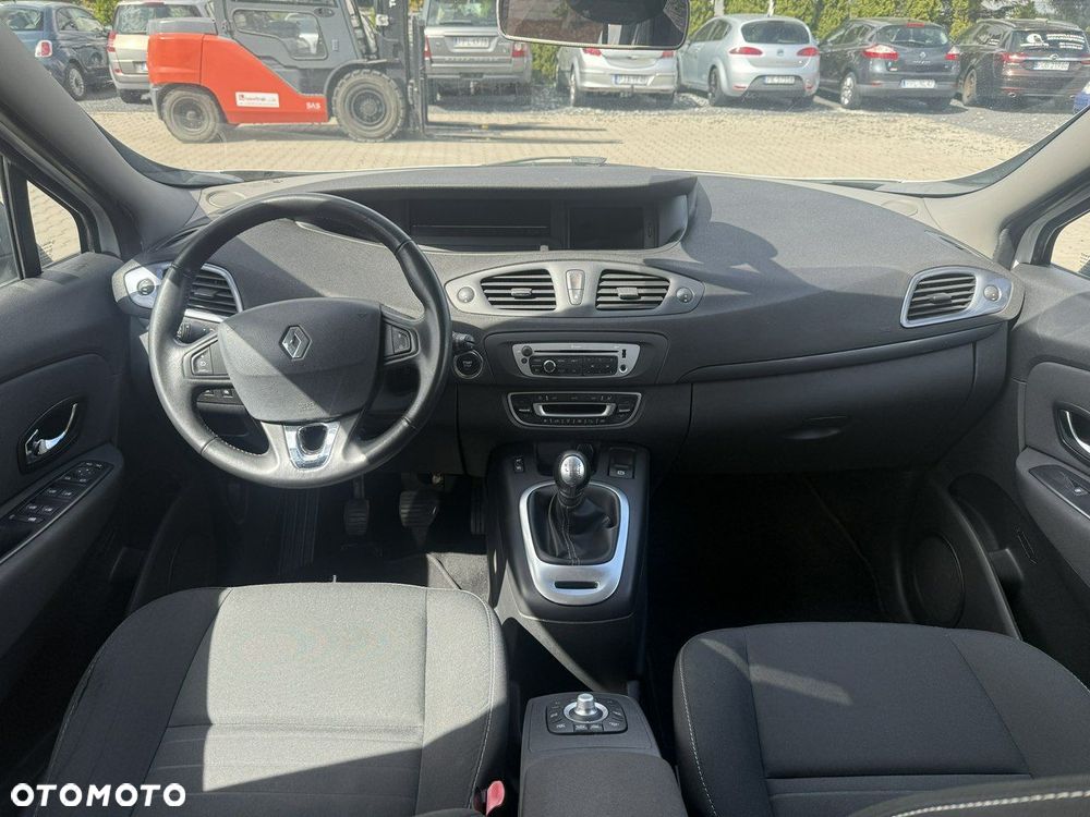 Renault Scenic - 9