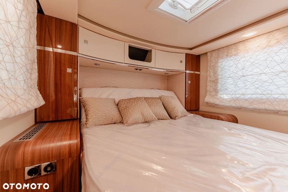 Eura Mobil 890 QB - 13