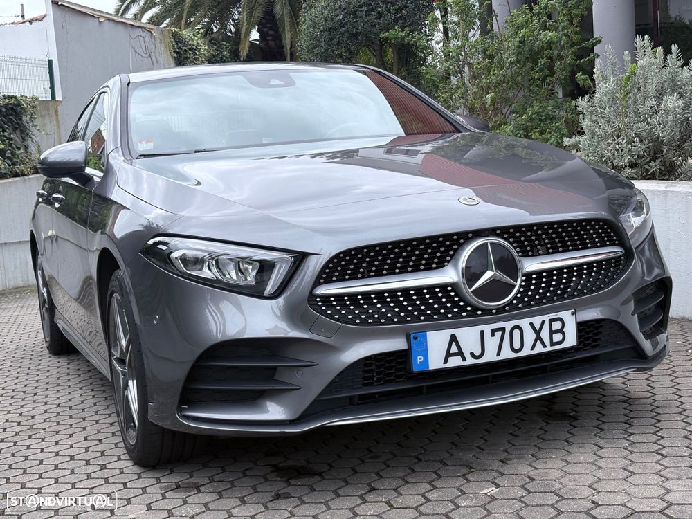 Mercedes-Benz A 250 Limousine e AMG Line - 9