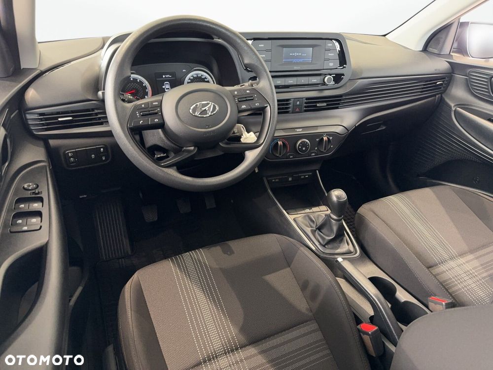 Hyundai i20 - 15