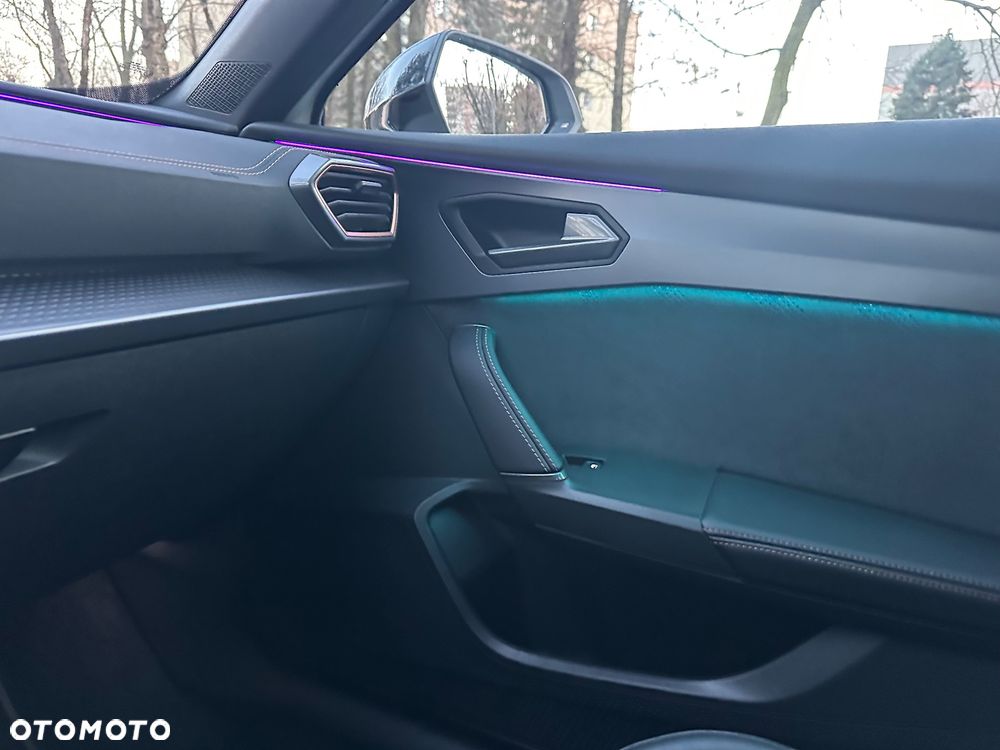Cupra Formentor 2.0 TSI 4Drive DSG VZ Black Edition - 40
