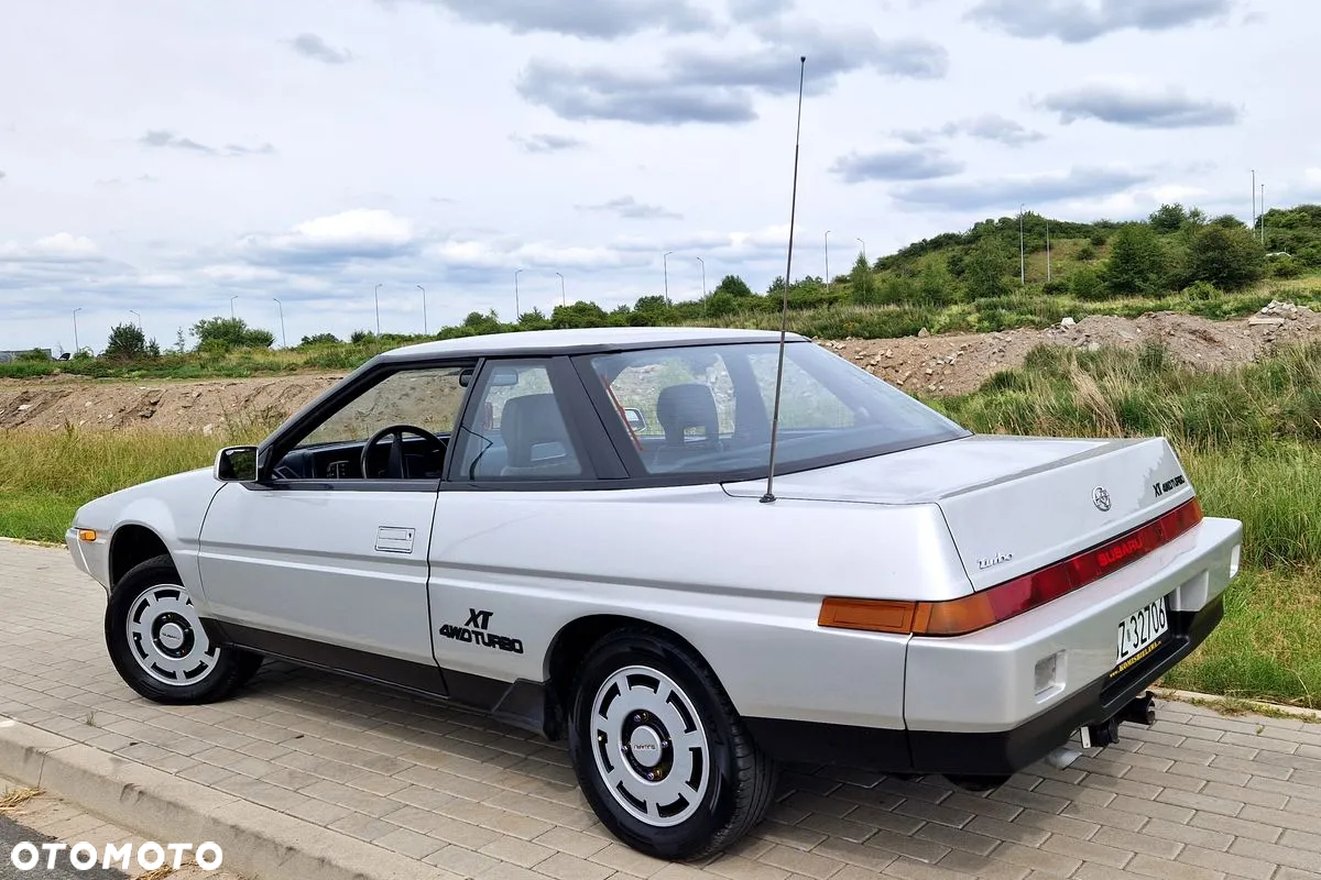 Subaru XT - 2