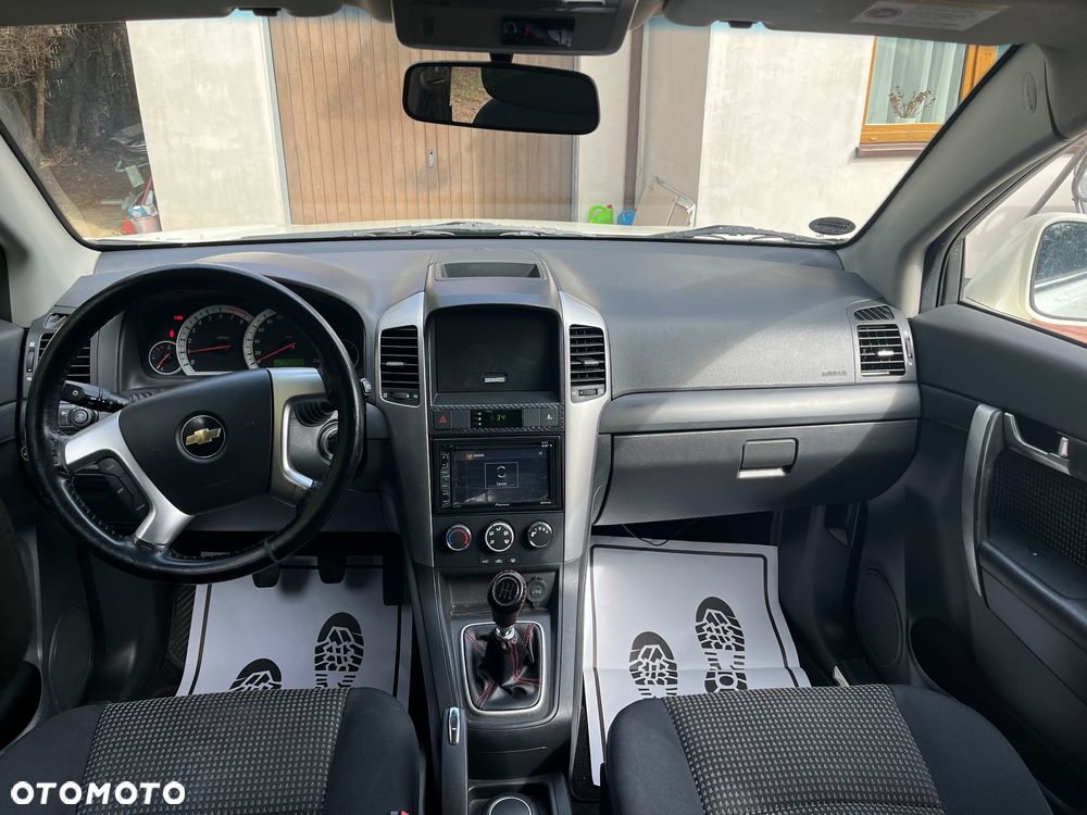 Chevrolet Captiva 2.4 2WD 5 Sitzer LS - 11