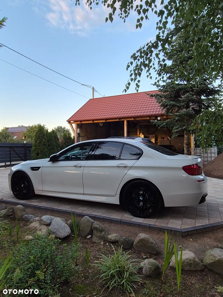 BMW M5 DKG - 10