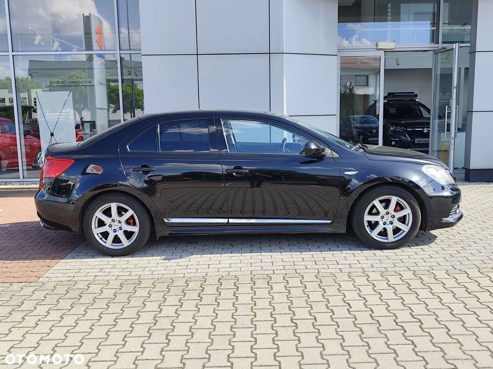 Suzuki Kizashi 2.4 Sport 4WD CVT - 6
